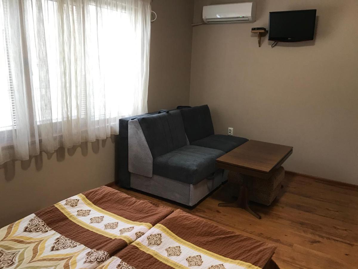 Guesthouse Elena Belogradchik Ngoại thất bức ảnh